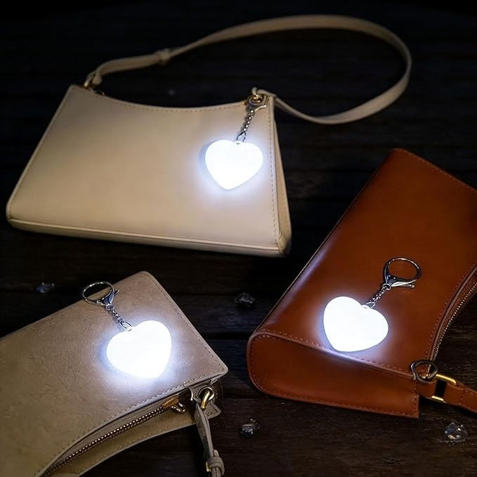 ilumHeart™ Purse Light